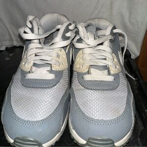 Nike Air  Max  90  Gray White 724824-003 Size 7